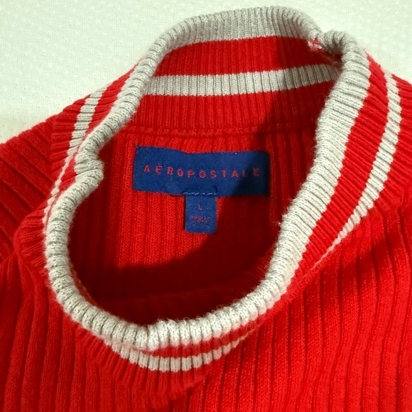 Top - Picture 2 of 2